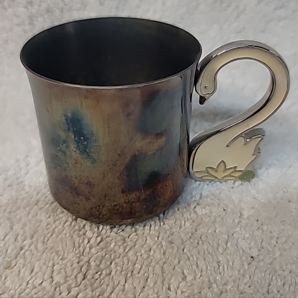 Vintage Lunt Silver Plate Swan Cup